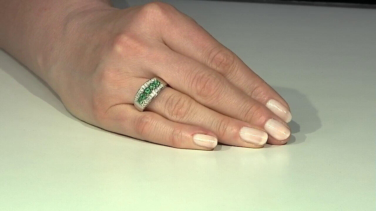 Video Anello in argento con Apatite Verde