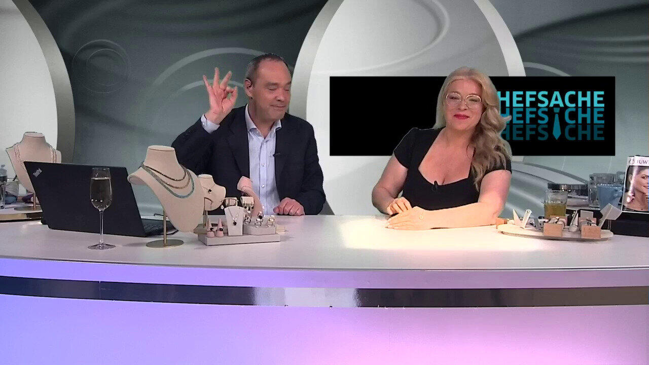 Video Ciondolo in argento con Apatite Verde
