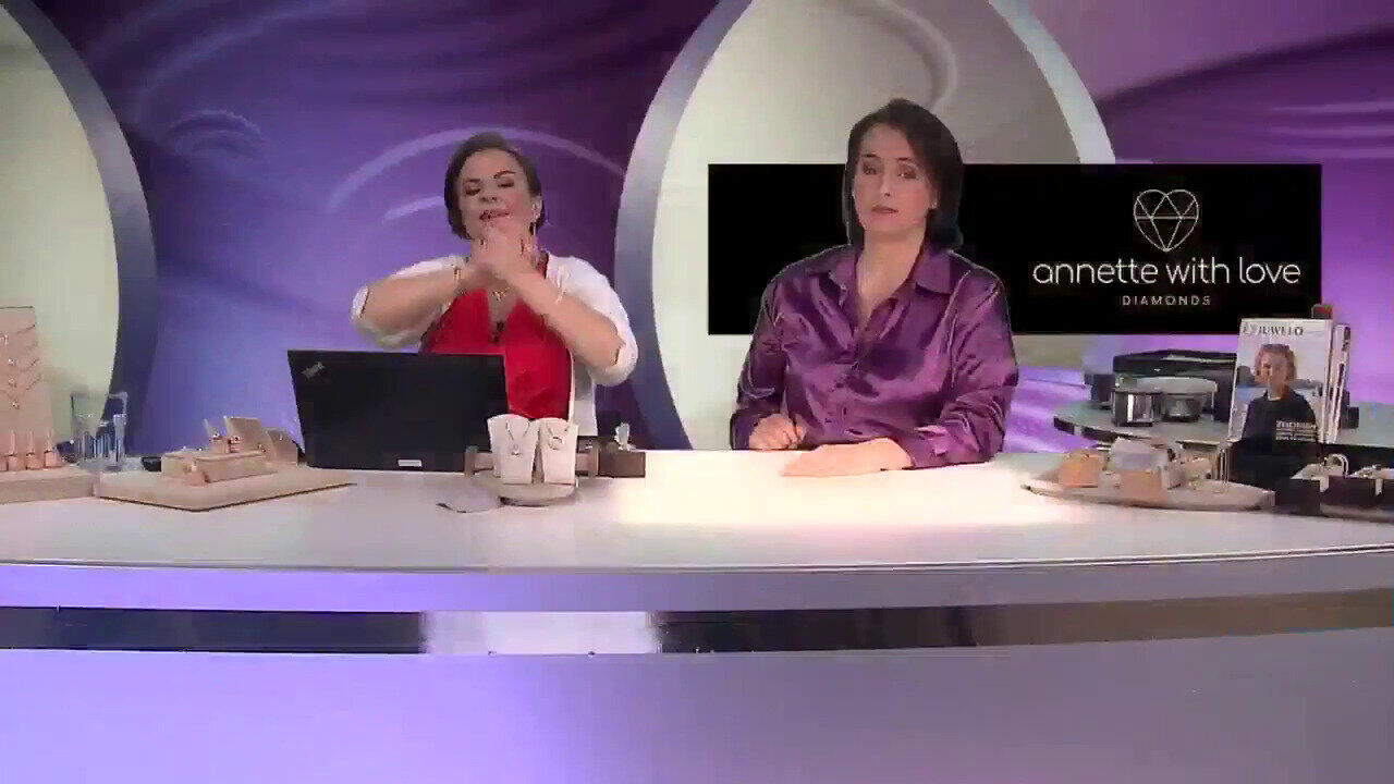 Video Bague en or et Diamant rose de France VS1 d'Argyle (Annette)