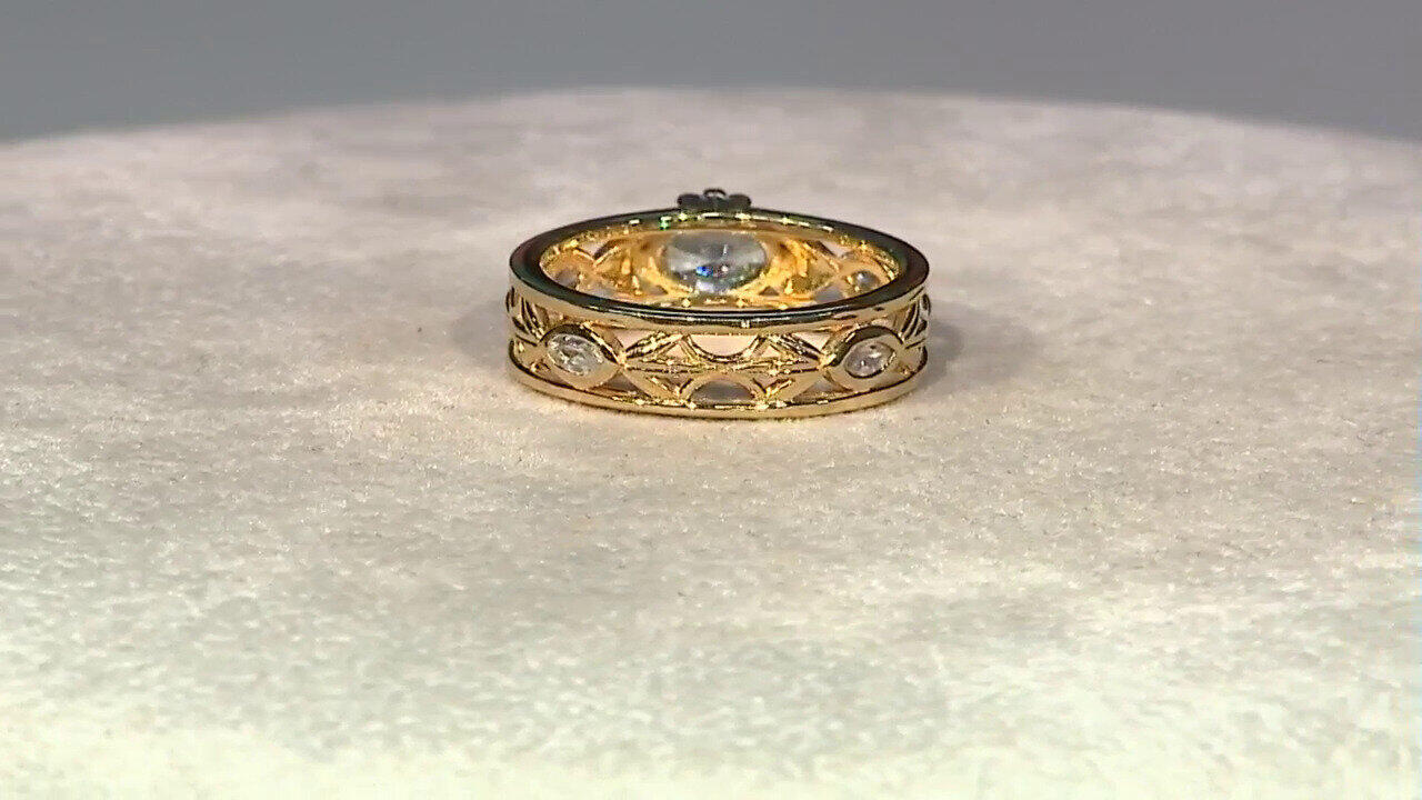 Video Anillo en plata con Zircón de Ratanak Kirí