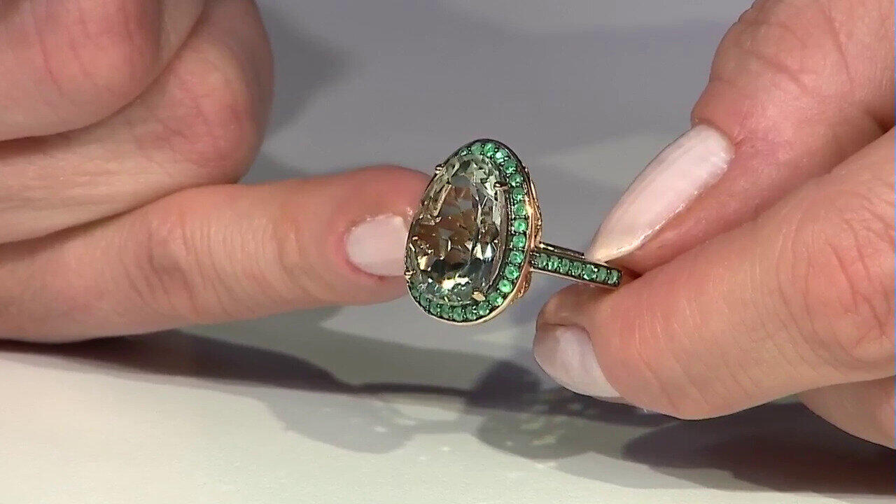 Video Anillo en plata con Amatista verde