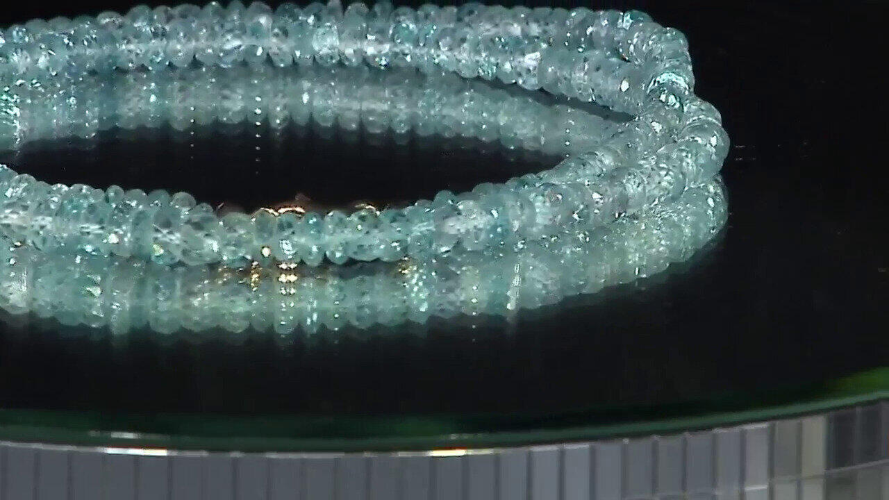 Video Collier en or et Zircon de Ratanakiri