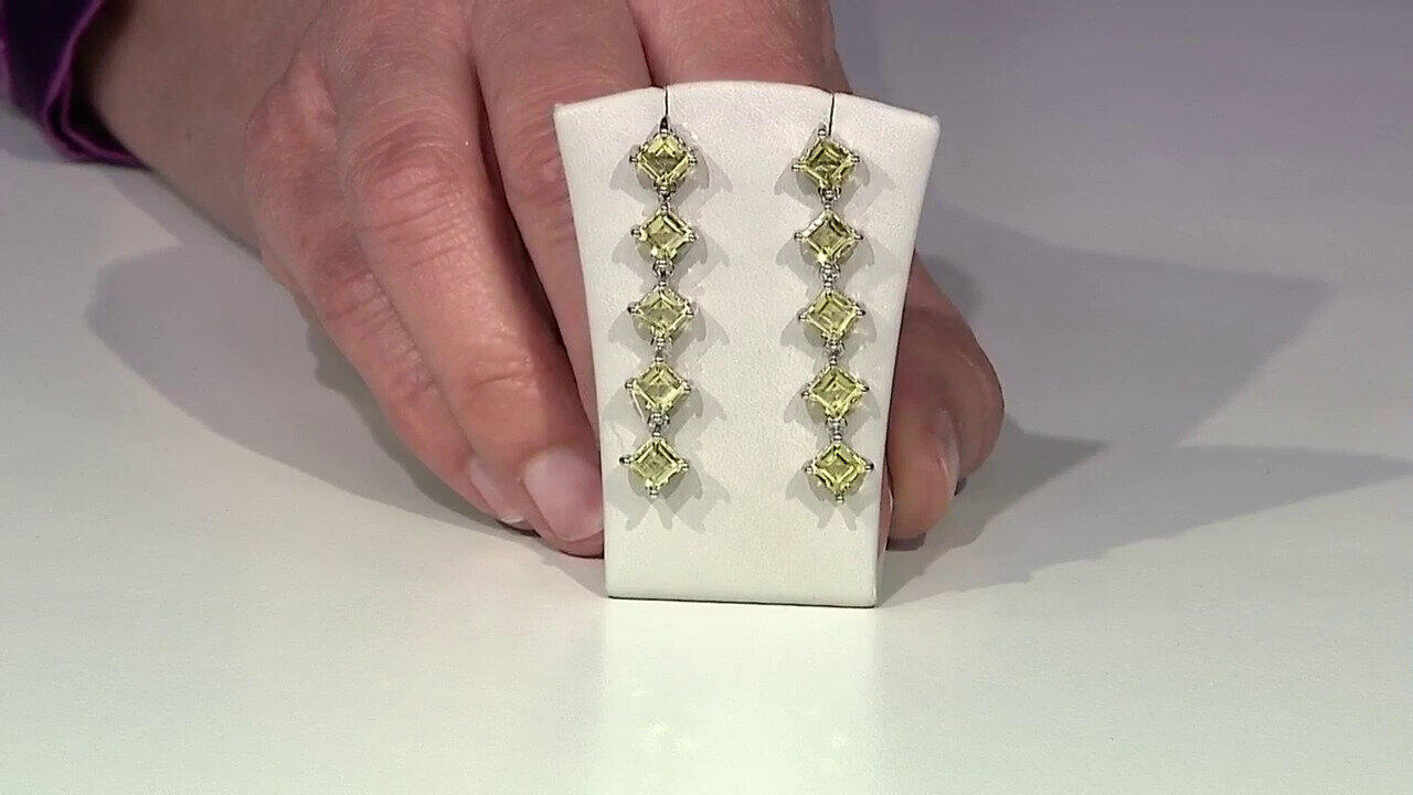 Video Zilveren oorbellen met Ouro Verde kwartskristallen