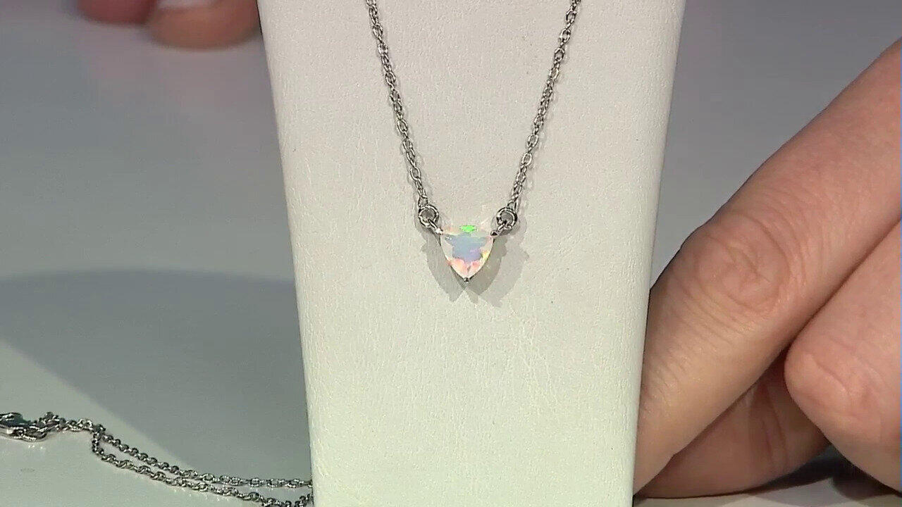 Video Collana in argento con Opale di Welo