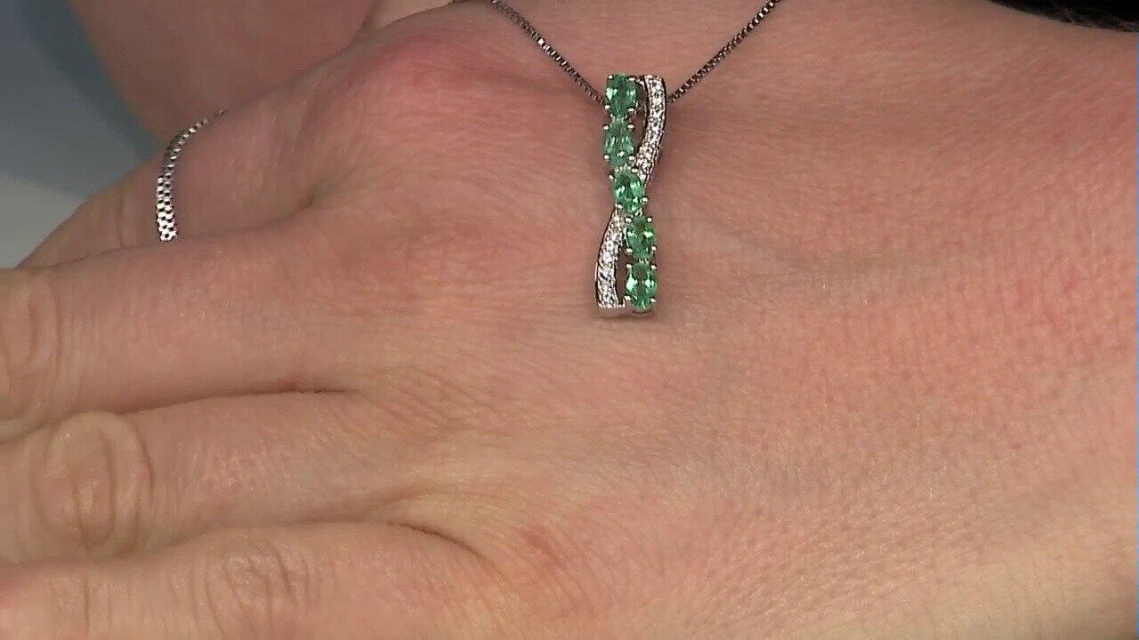 Video Ciondolo in argento con Smeraldo Etiope