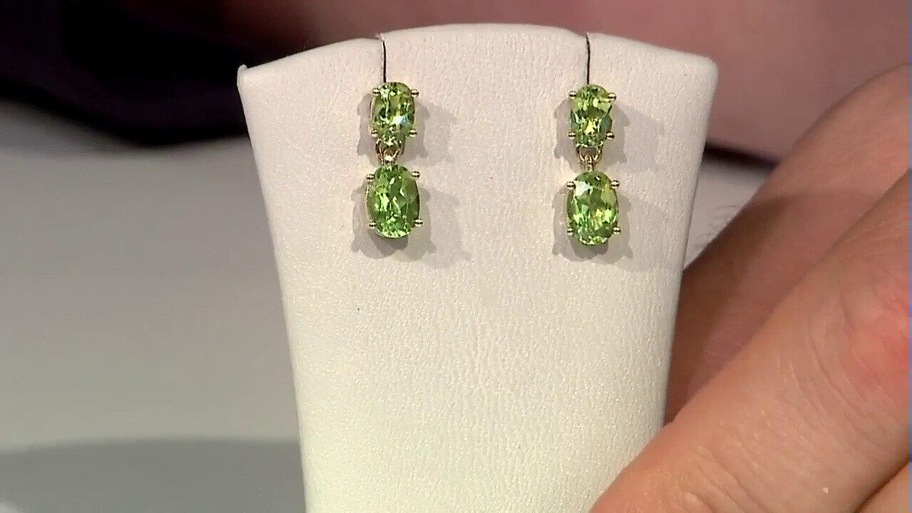 Video Boucles d'oreilles en or et Péridot de Wagogo
