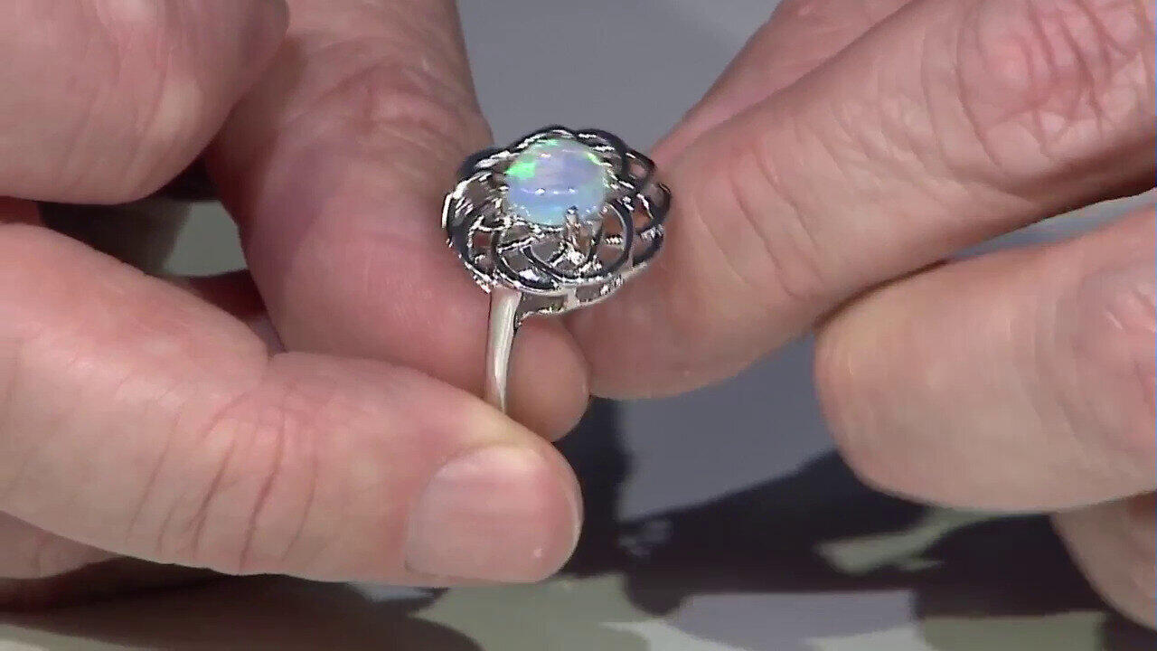 Video Anello in argento con Opale di Welo