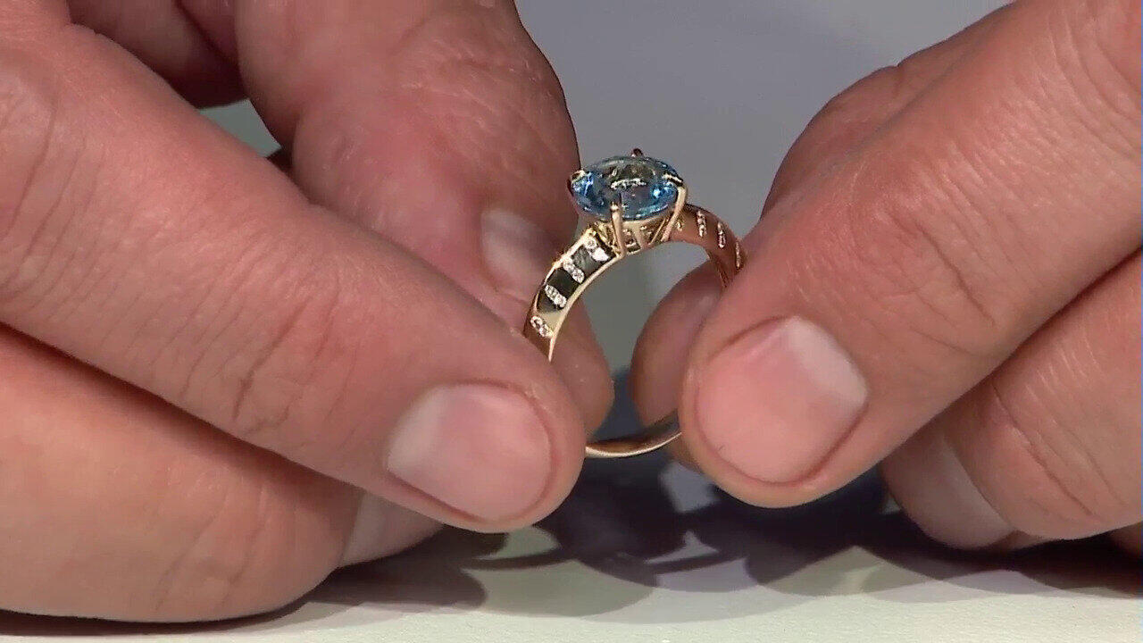 Video Anello in oro con Topazio Blu Svizzero (de Melo)