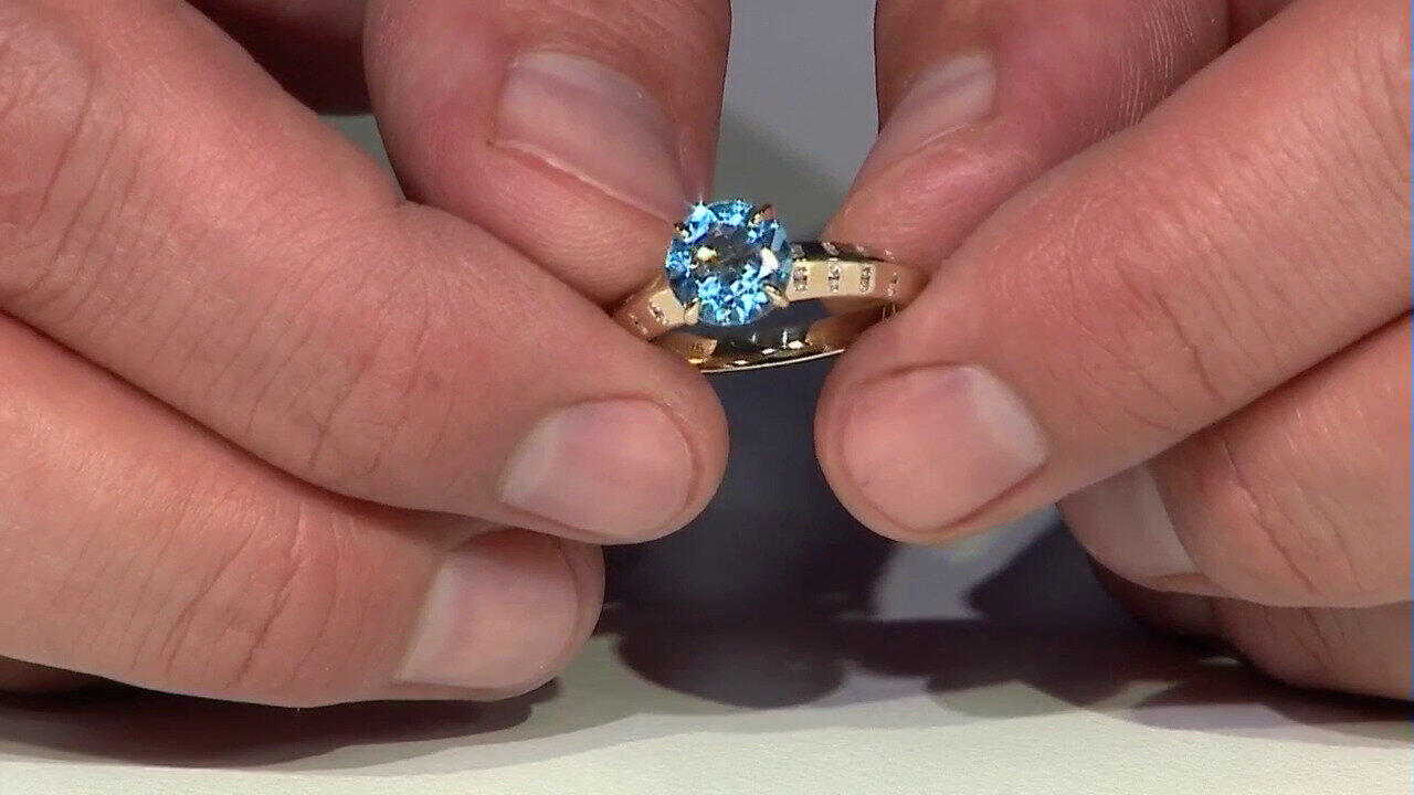 Video Pendentif en or et Topaze bleu Suisse (de Melo)