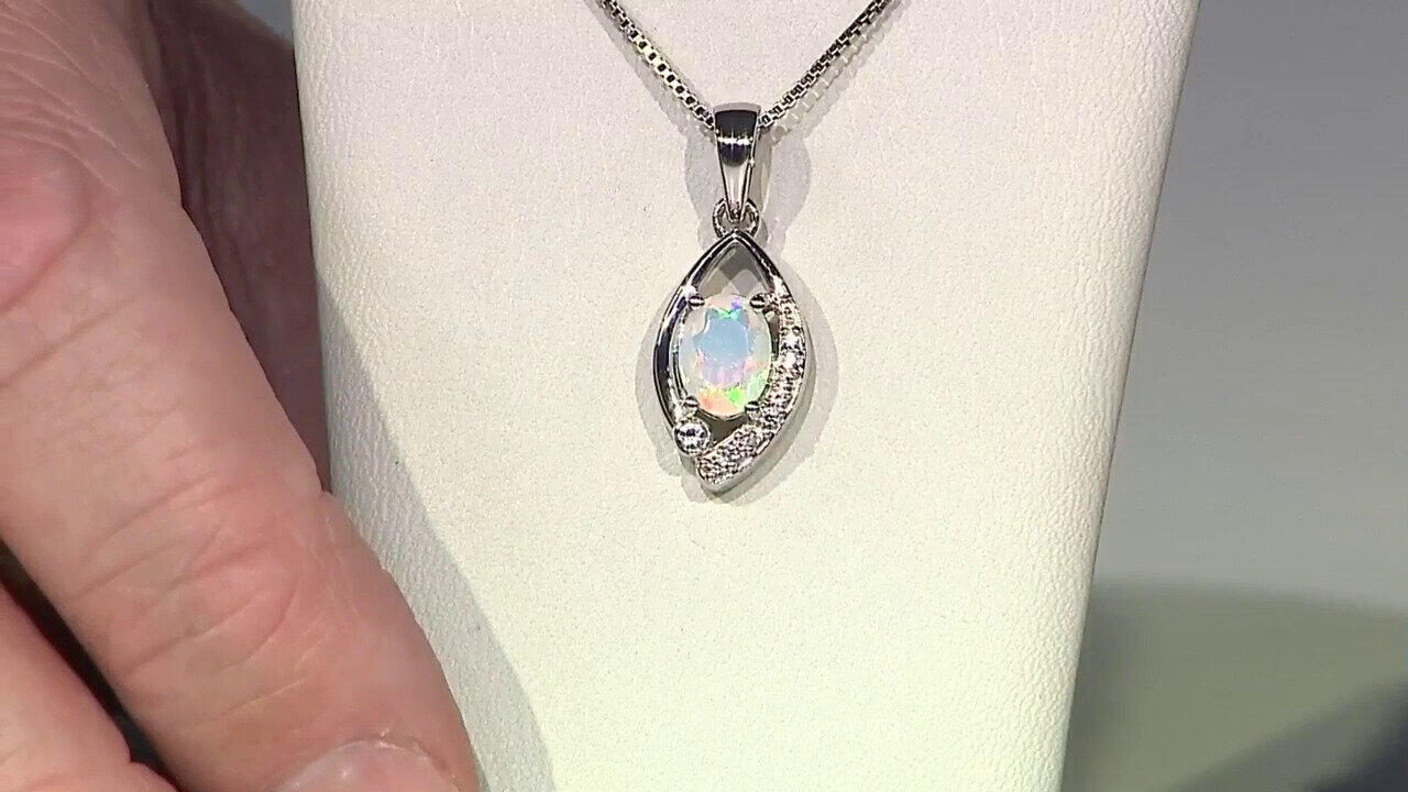 Video Pendentif en argent et Opale Welo