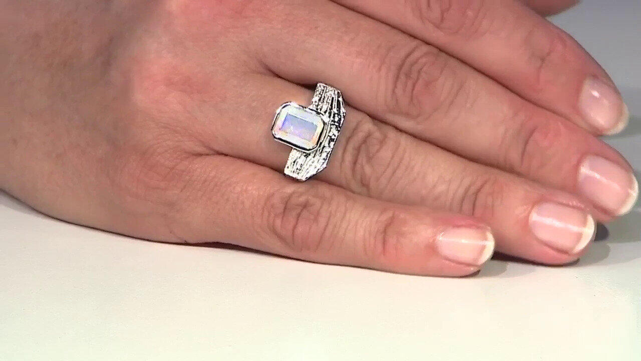 Video Anello in argento con Opale di Welo (de Melo)