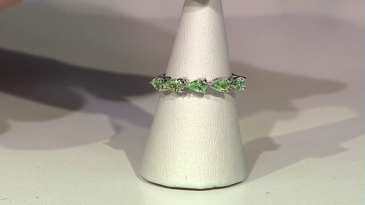 Video Anello in argento con Tsavorite della Tanzania
