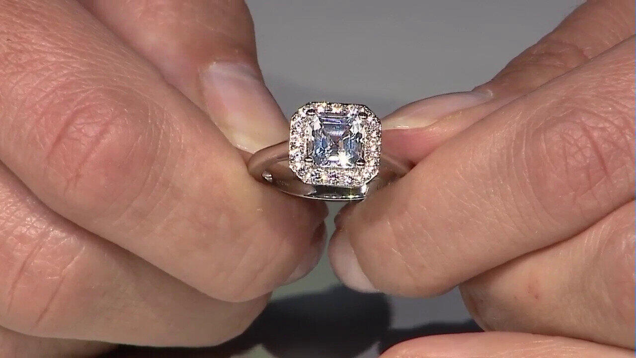 Video Anello in argento con Danburite