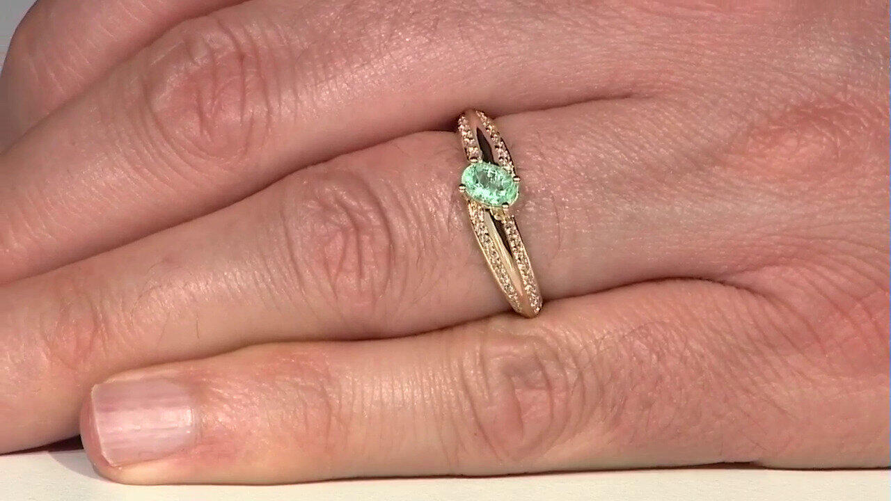 Video Anello in oro con Smeraldo Russo (de Melo)
