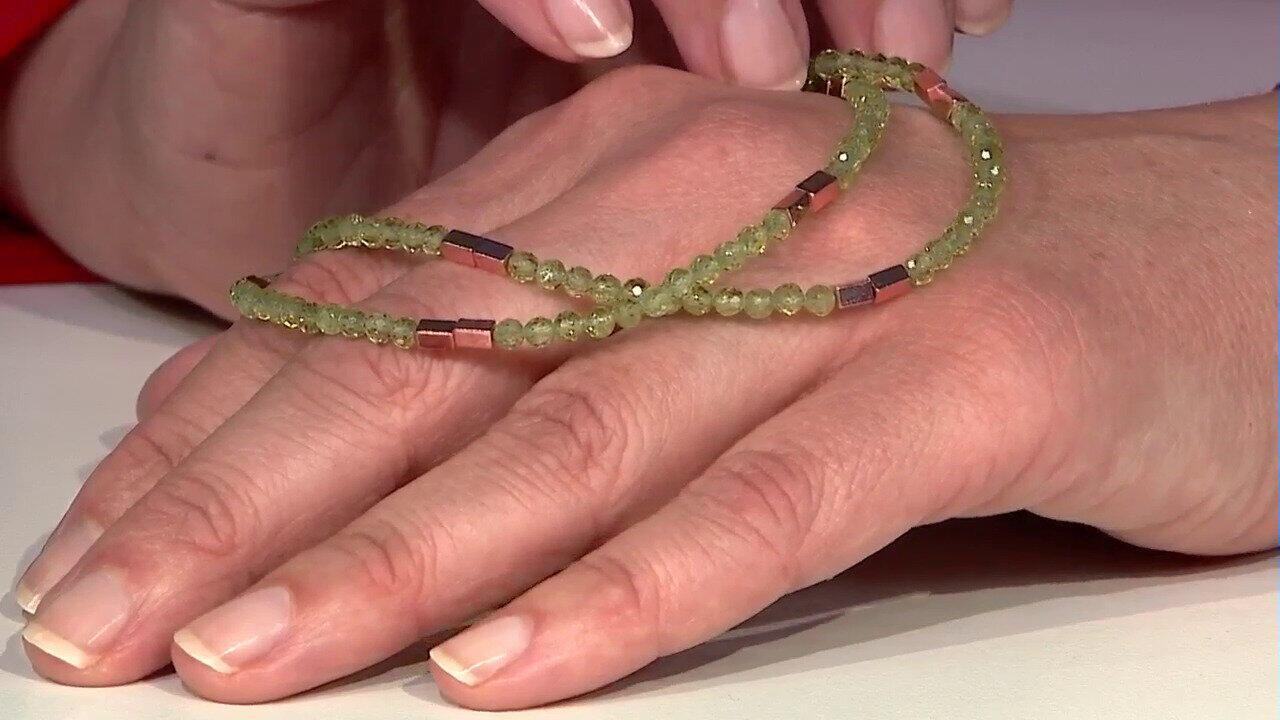 Video Peridot Silver Necklace
