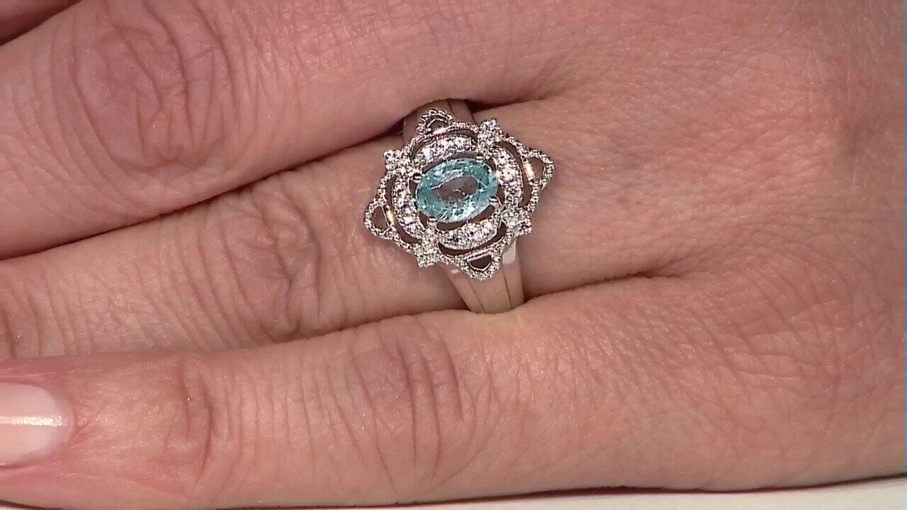 Video Anillo en plata con Zircón de Ratanak Kirí