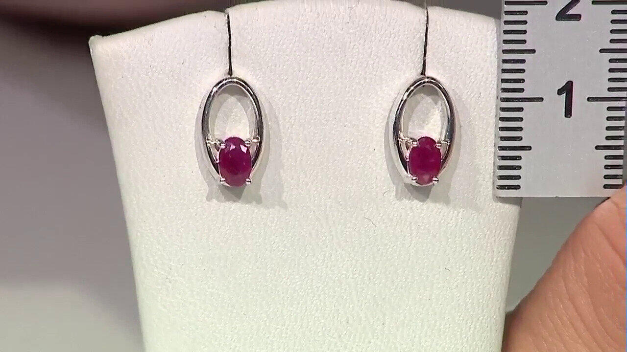 Video Boucles d'oreilles en argent et Rubis de Birmanie (Pallanova)