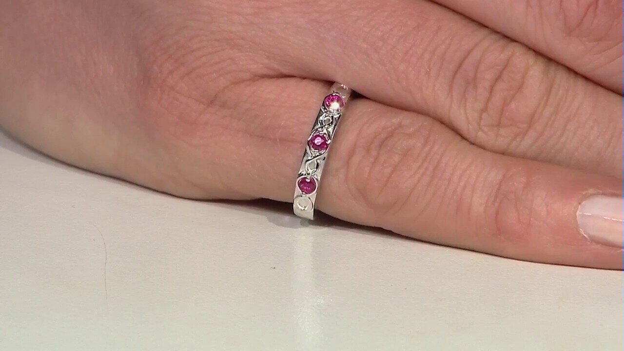 Video Bague en argent et Rubis de Birmanie (Pallanova)