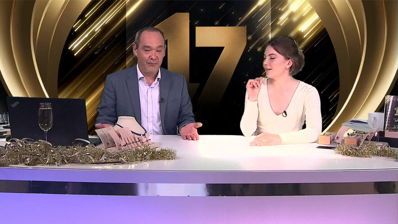 Video Anillo en oro con Esfena