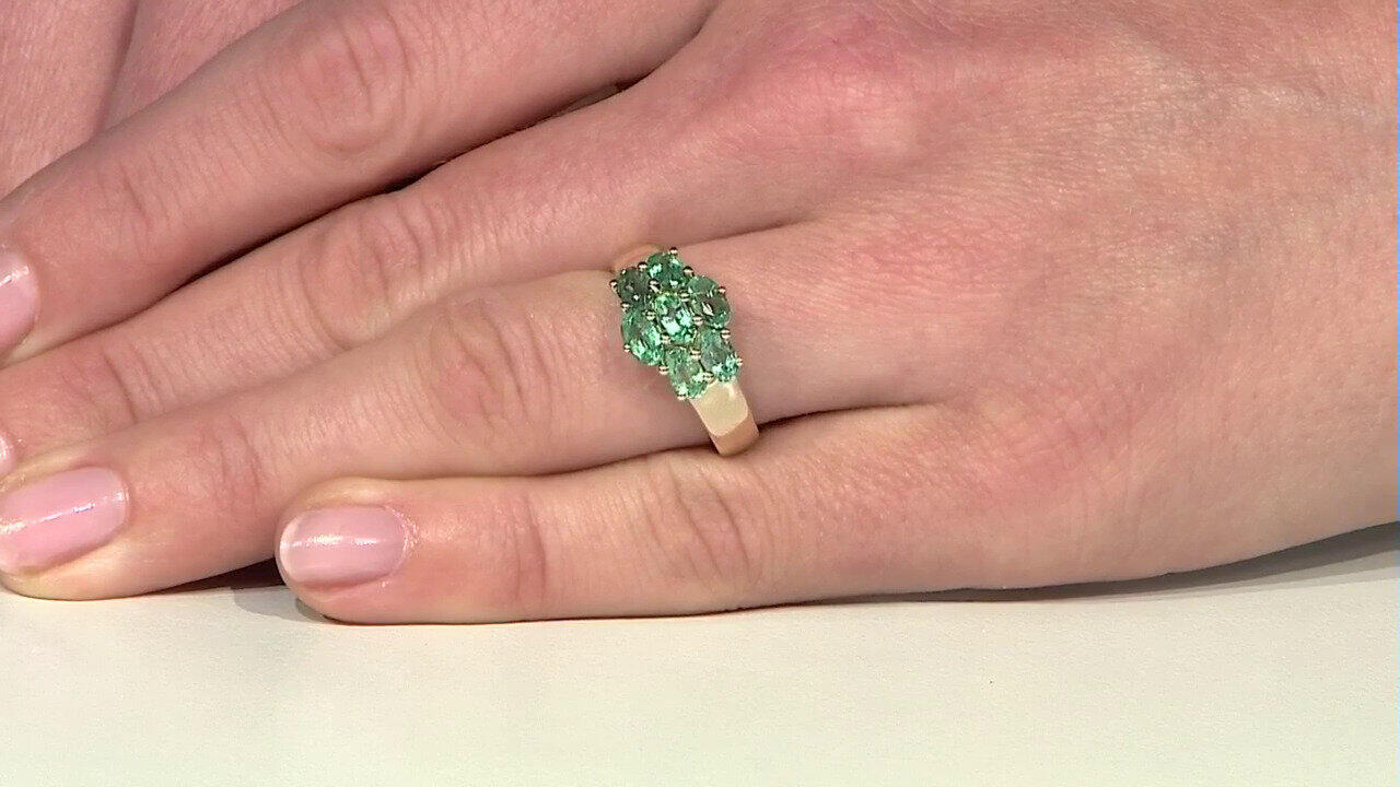 Video Anillo en oro con Esmeralda de Rusia