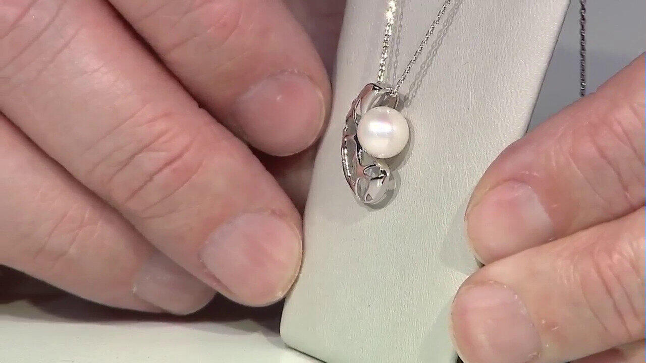 Video Collier en or et Perle de culture d'eau douce (Ornaments by de Melo)