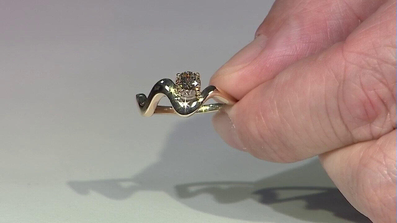 Video Bague en or et Diamant champagne I2 (de Melo)