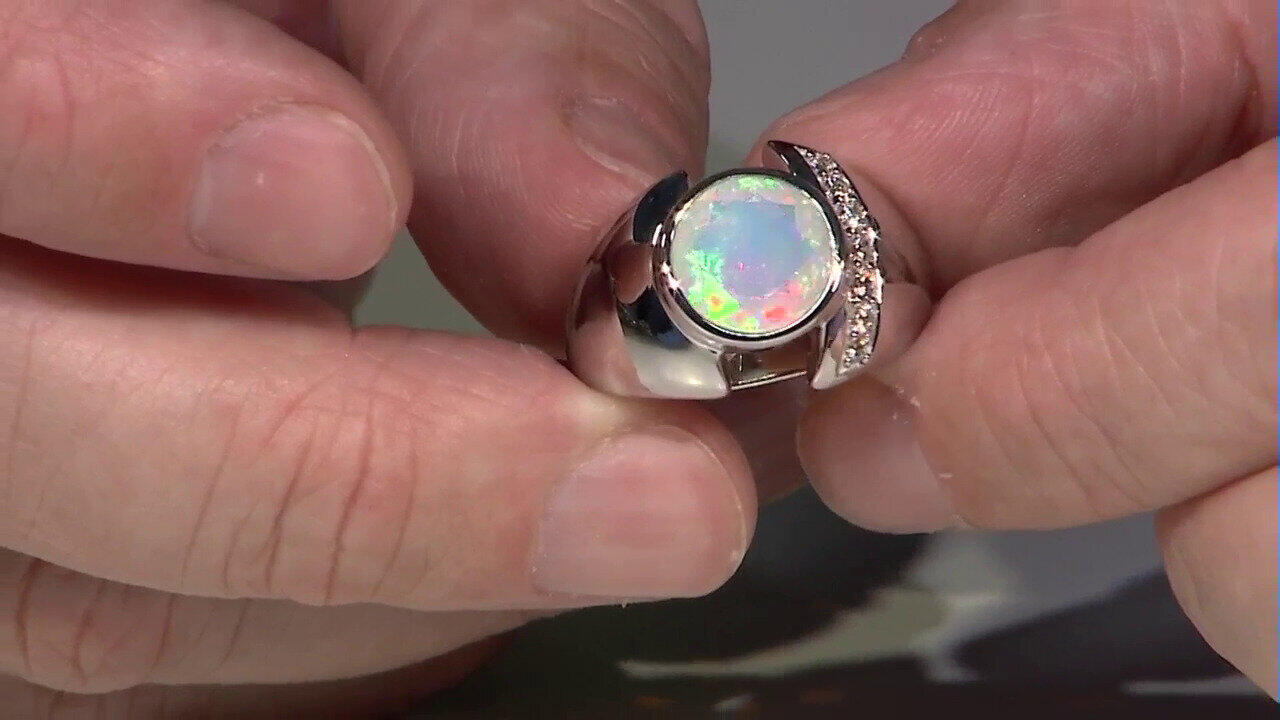 Video Anello in argento con Opale di Welo AAA (de Melo)