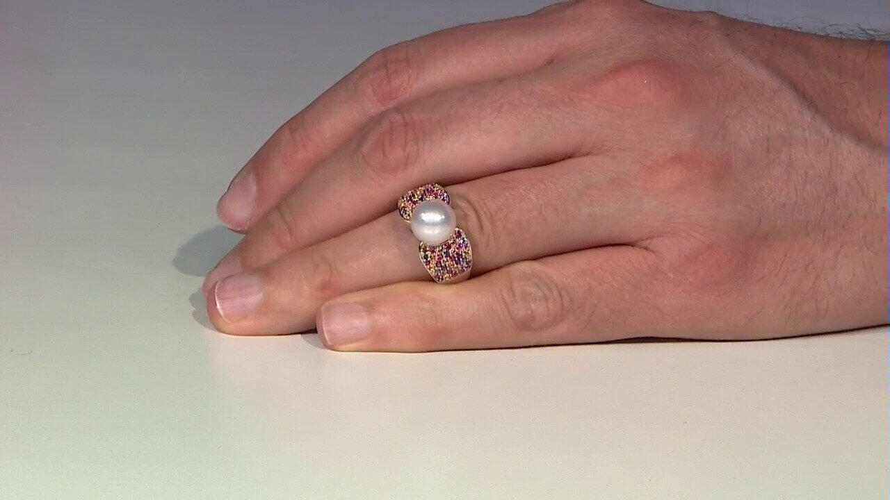 Video Anello in oro con Perla Bianca dei Mari del Sud (Michelle Albala)