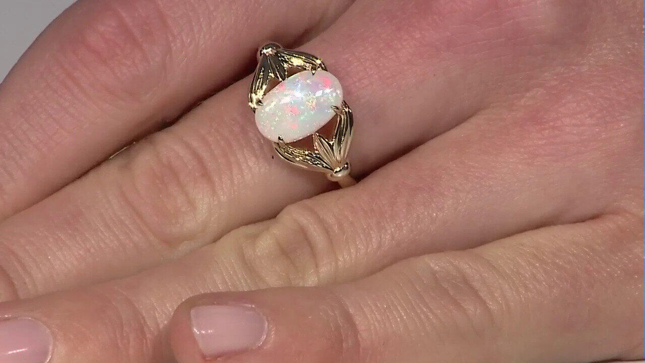 Video Bague en or et Opale blanche du Brésil