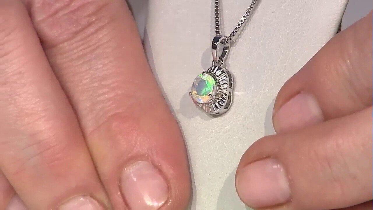 Video Pendentif en argent et Opale Welo