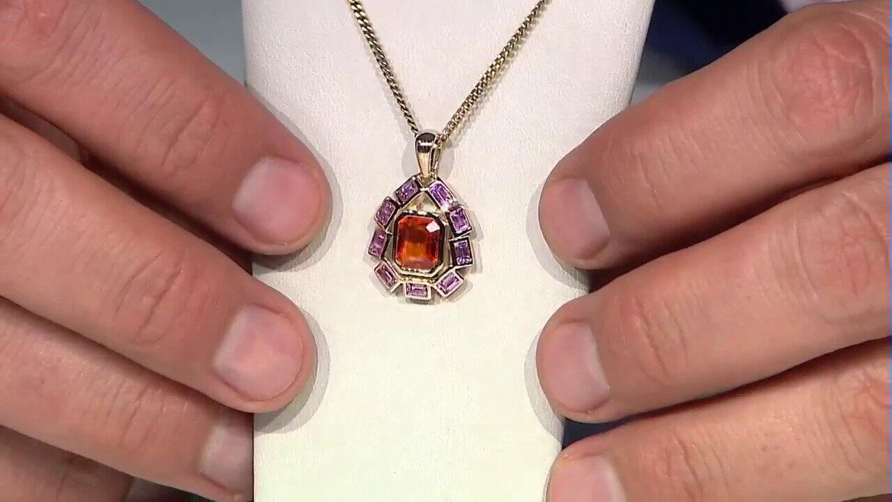 Video Pendentif en or et Saphir orange de Ban Ka Cha