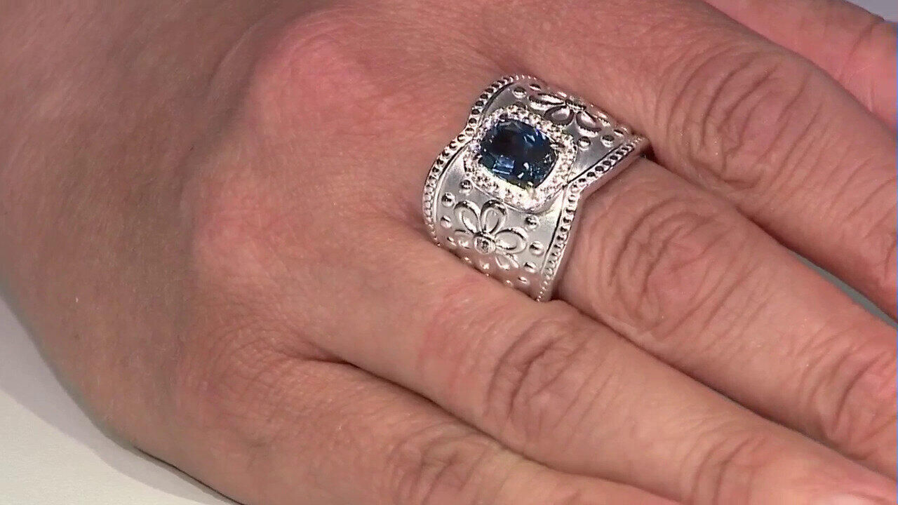 Video Bague en argent et Topaze bleu de Londres (Dallas Prince Designs)