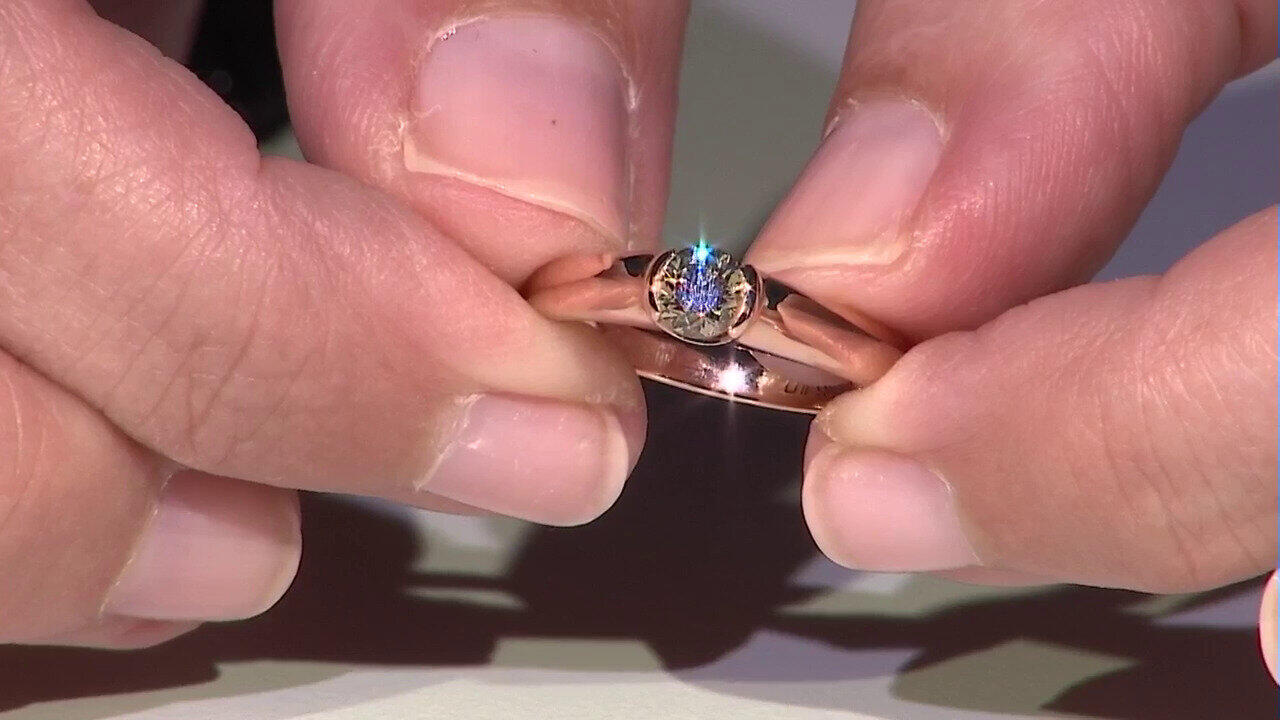 Video Bague en or et Diamant rose de France SI1 d'Argyle  (Annette)