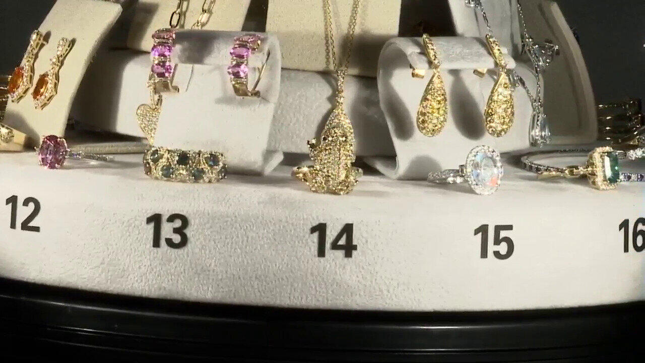 Visualizza l‘ultima asta di gioielli in Tv