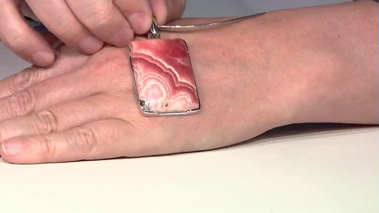 Video Pendentif en argent et Rhodochrosite (Bali Barong)