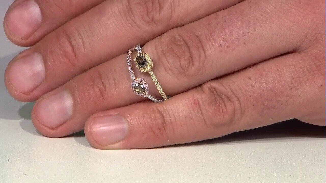 Video Anillo en oro con Diamante fancy SI2 (CIRARI)