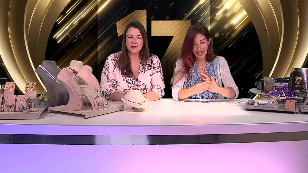 Video Zilveren ring met een witte topaas