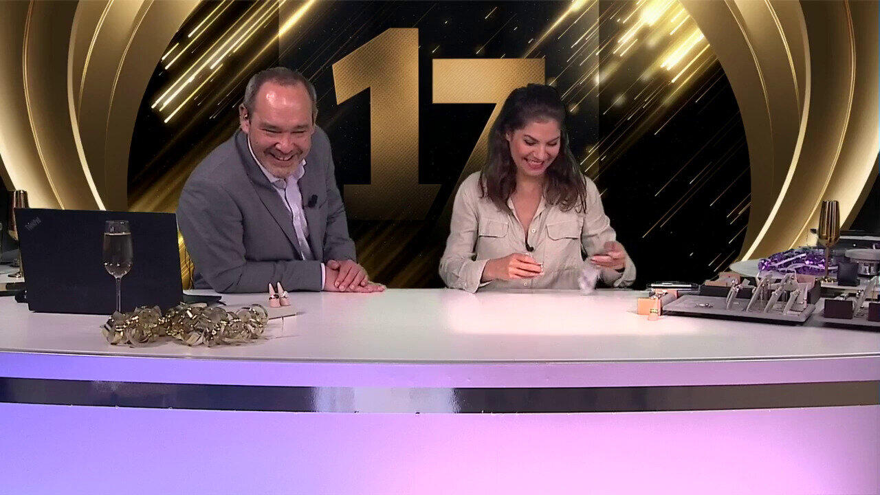 Video Anello in oro con Opale Bianco Brasiliano