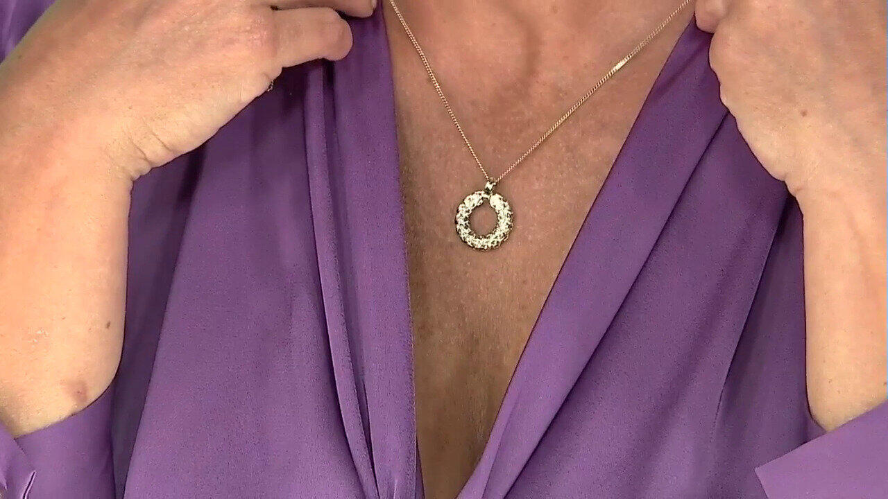 Video 9K SI1 (G) Diamond Gold Pendant (Annette)
