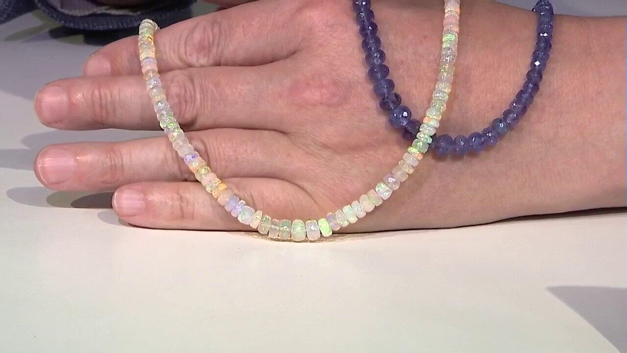 Video Orecchini in argento con Quarzo Rosa