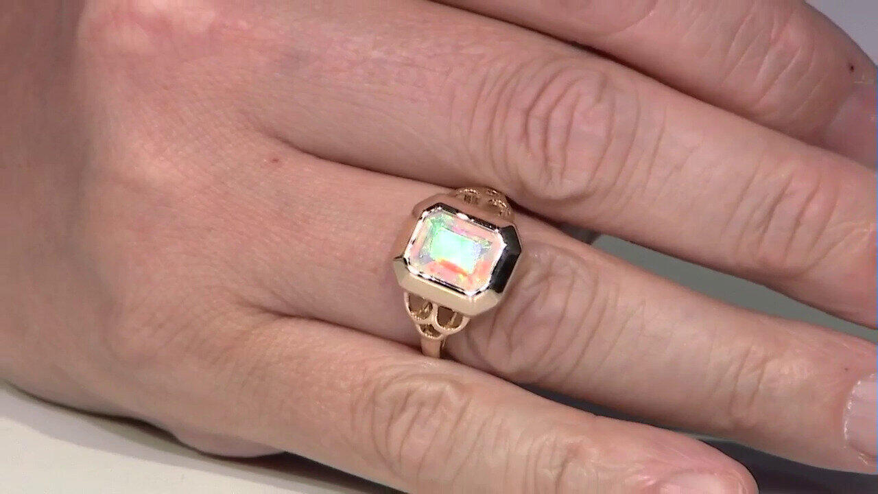 Video Zilveren ring met een Welo-opaal
