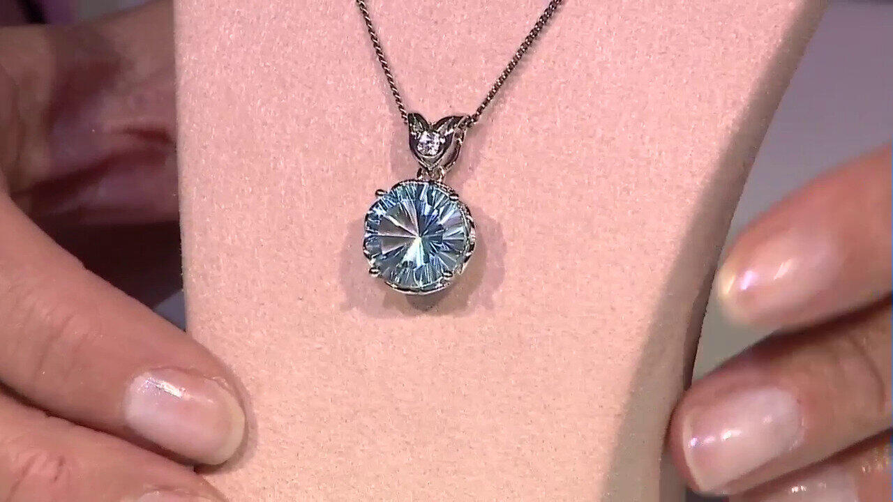 Video Ciondolo in argento con Topazio Blu Cielo