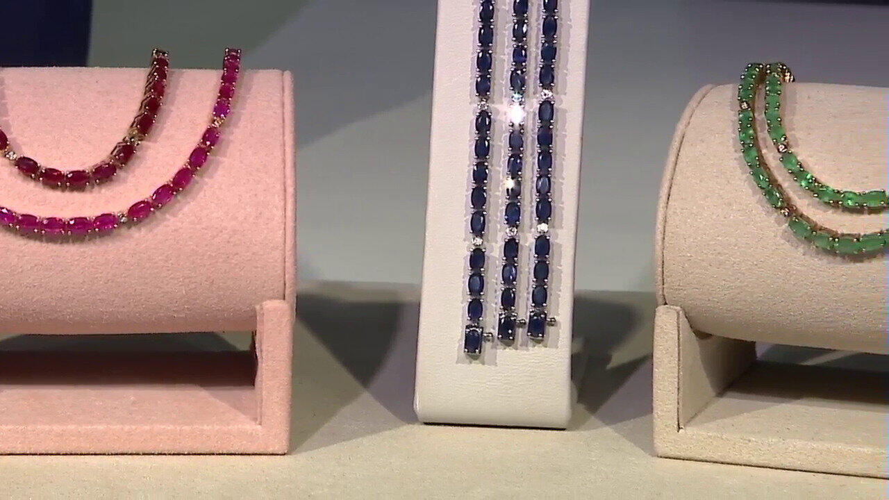 Video Anello in argento con Smeraldo Zambia
