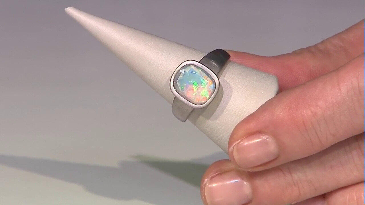 Visualizza l‘ultima asta di gioielli in Tv