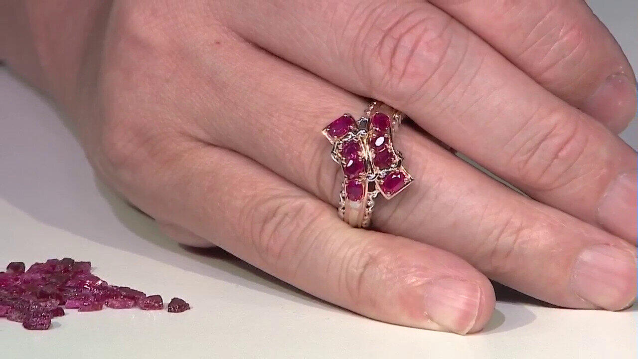 Video Bague en argent et Rubis de Birmanie (Gems en Vogue)