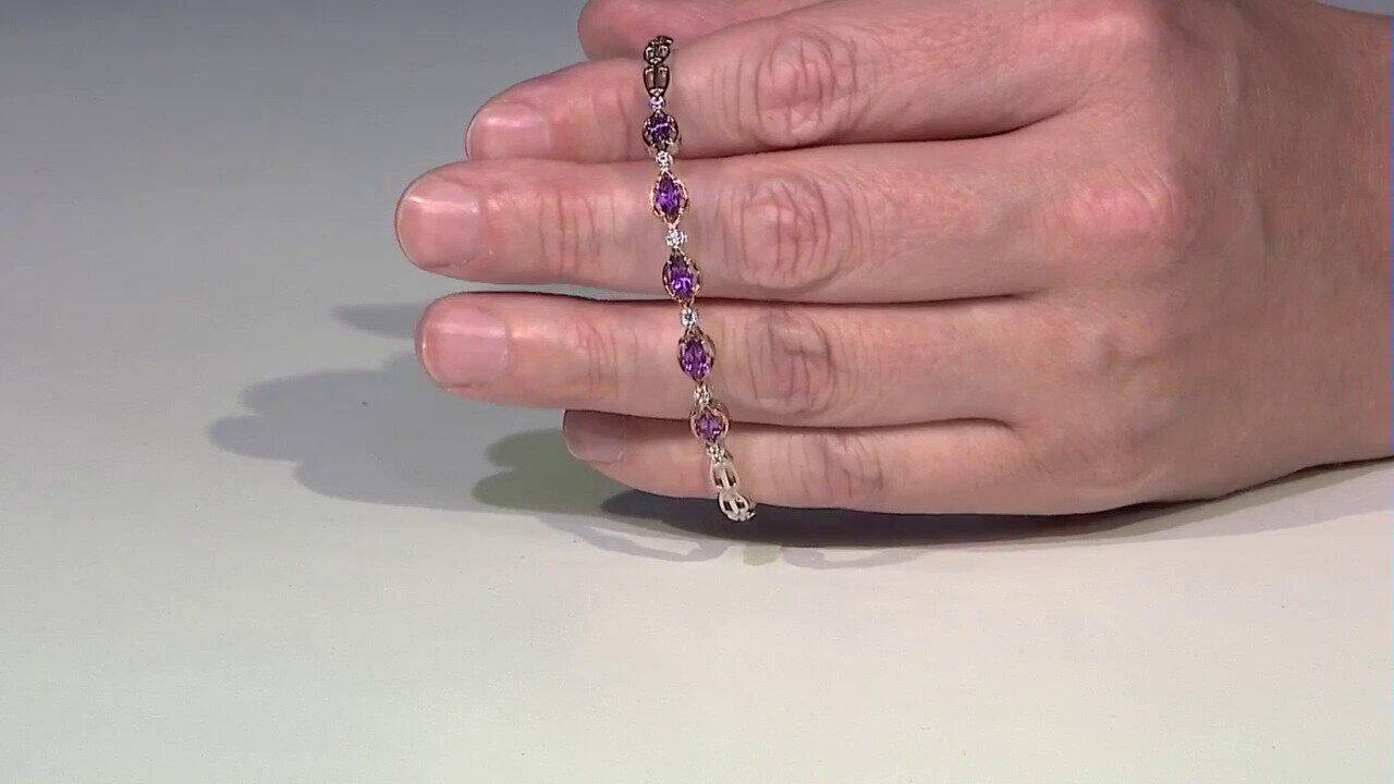 Video Purpurfarbener Farbwechsel-Granat-Silberarmreif (Gems en Vogue)