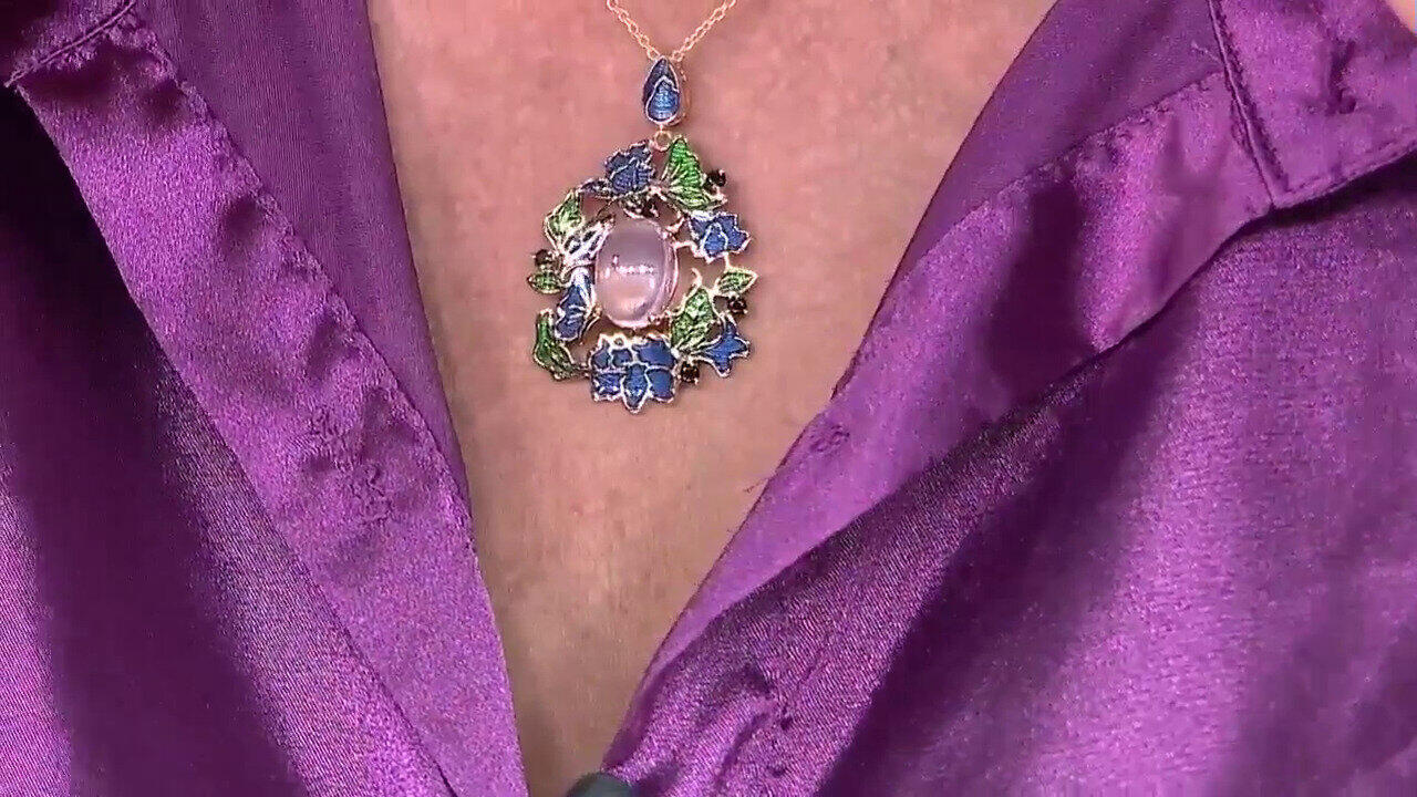 Video Collar en plata con Cuarzo rosa (Adela Silber)