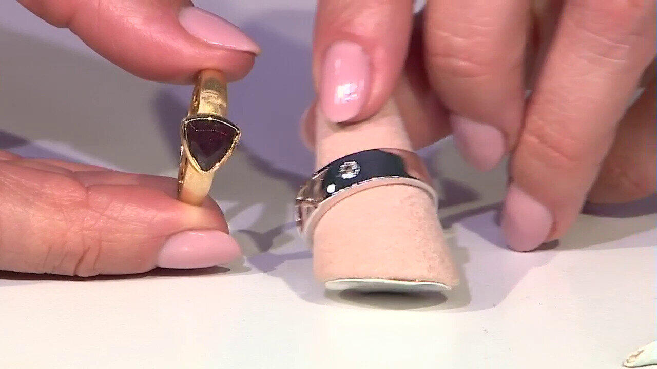 Video Bague en argent et Saphir blanc (de Melo)