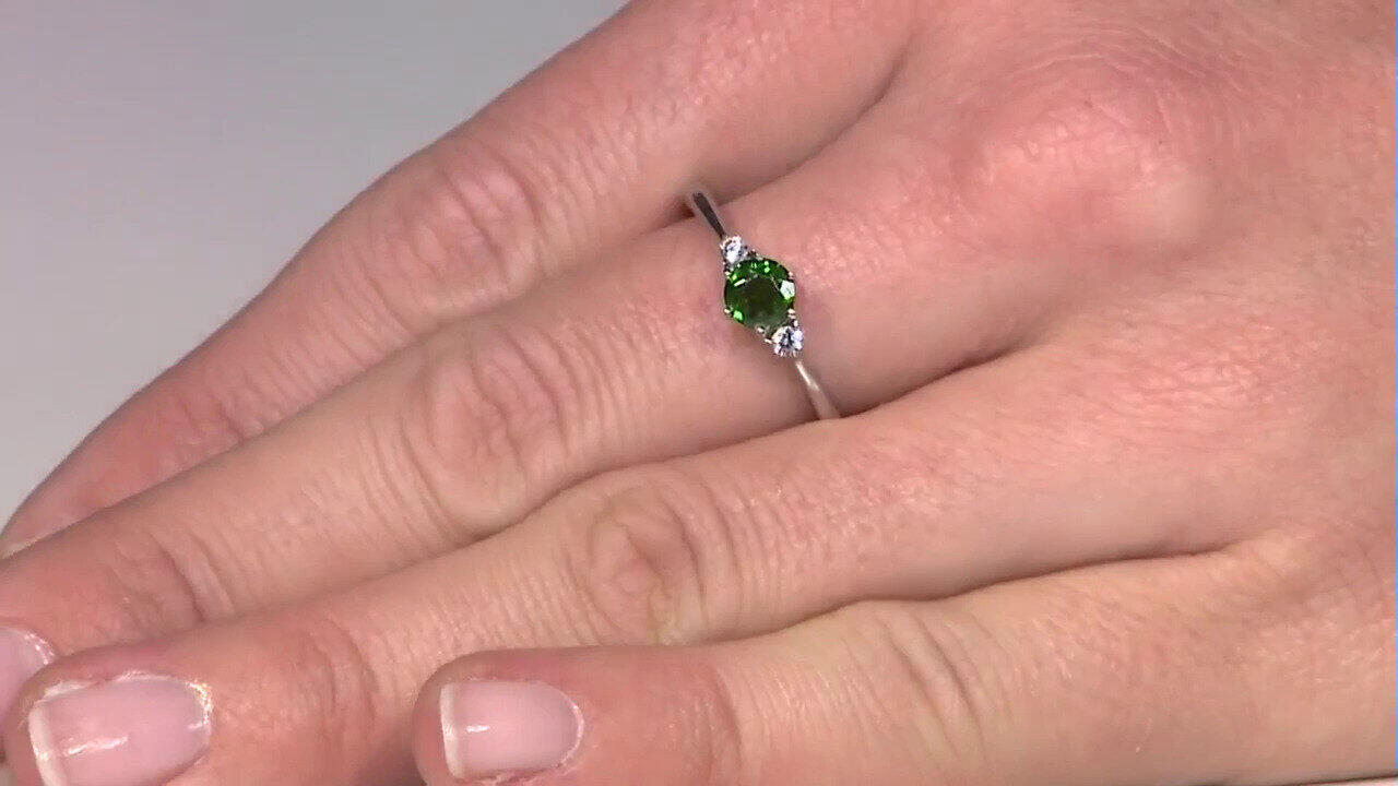 Video Zilveren ring met een Russische diopsied