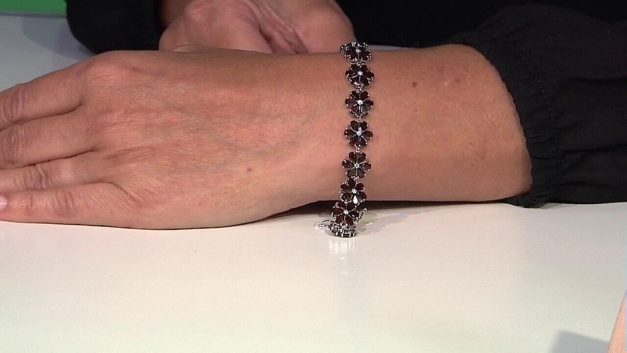 Video Bracciale in argento con Granato
